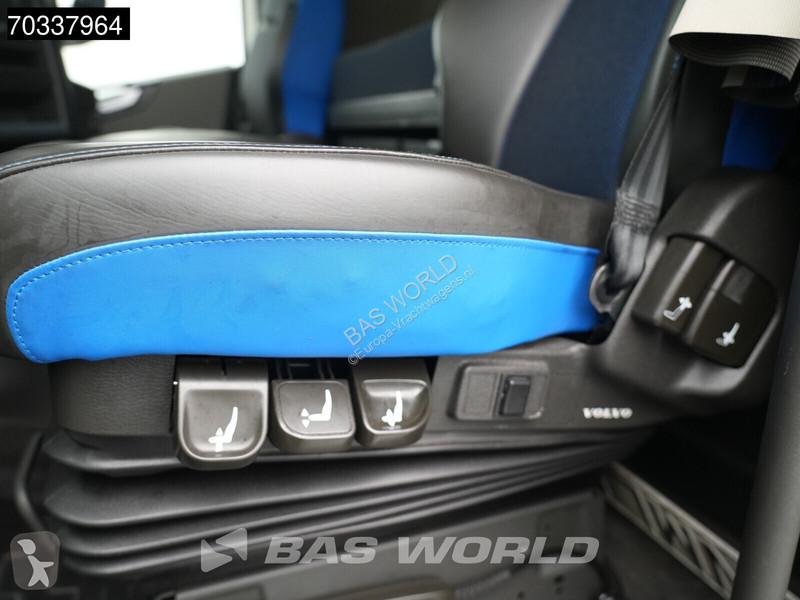 Trekker Volvo Aero 500 4X2 Aero XL 2x Tanks ACC