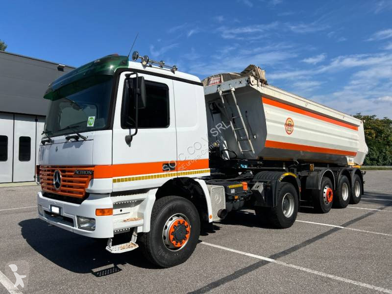 Traktor Mercedes