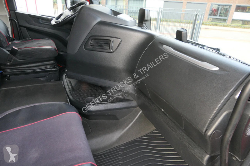 جرار Iveco 460 | Retarder | Alcoas | 612187Km |...