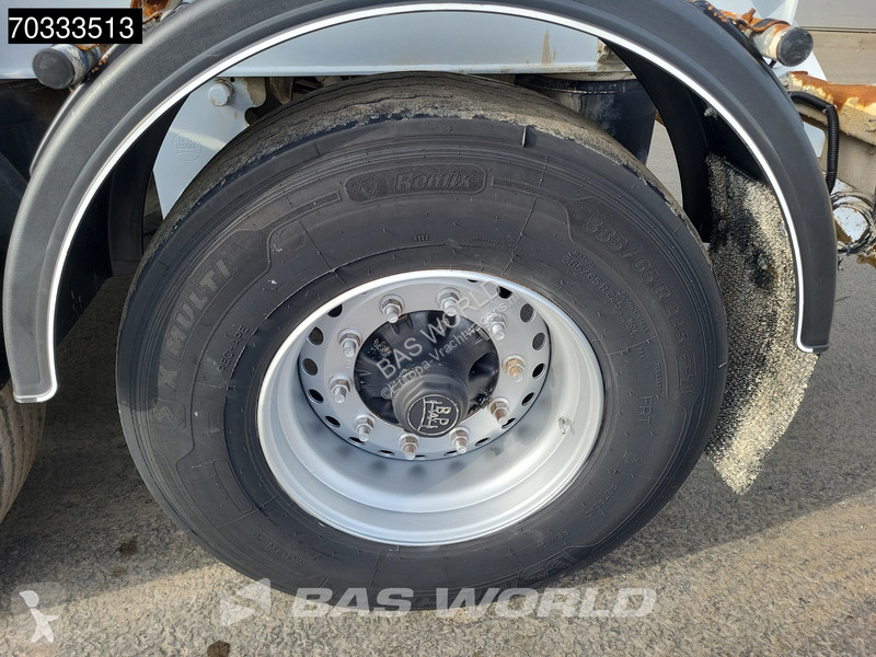 جرار Mercedes 1845 4X2 Concrete BPW 12m3...