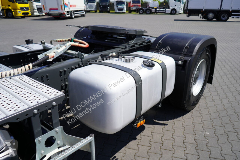 Влекач Mercedes AROCS / 2053 / ACC / E 6 / MP 5...
