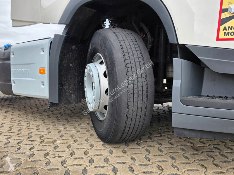جرار Volvo 500 | 6E | Teilledersitze |...