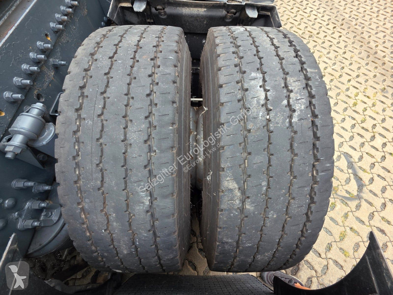 Nyergesvontató Volvo | Retarder / 8 x 4