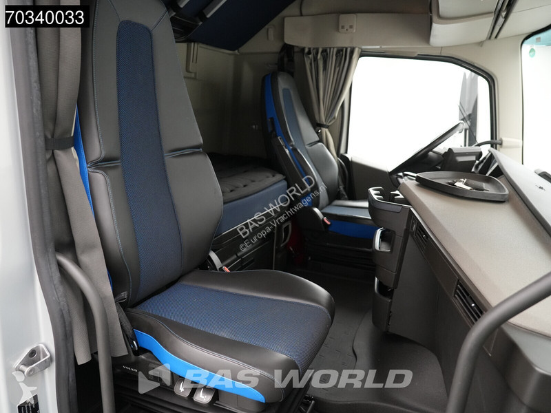 Traktor Volvo FH 460 4X2 XL APK 01-2028 2x...