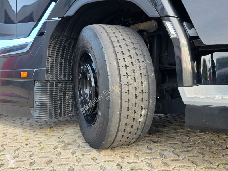 Traktor DAF + 530FT