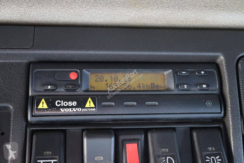Traktor Volvo 460 Globetrotter