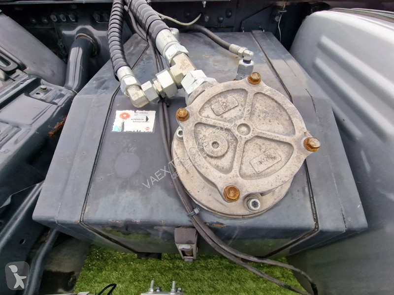 Traktor Scania -580 V8 4x2 - PTO/Hydraulic -...