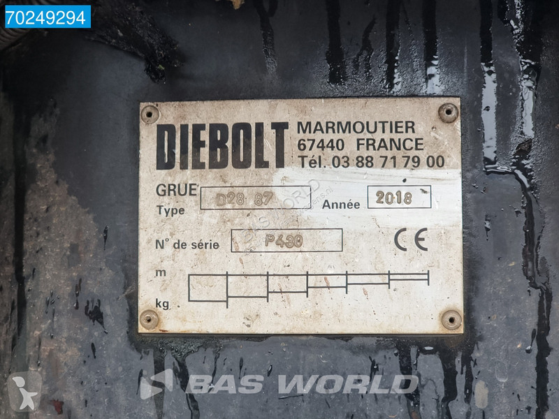 Traktor Scania 580 6X4 Holz Kran Diebolt D28...