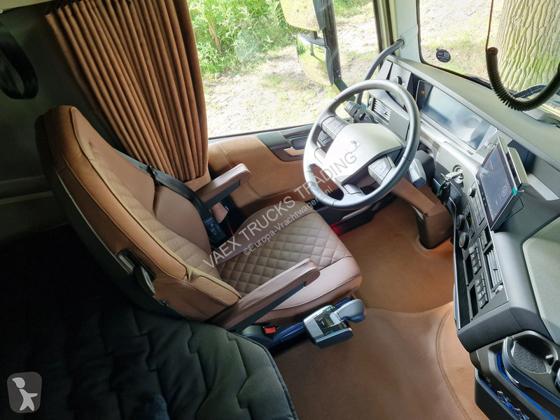 جرار Volvo Aero Globetrotter XL 4x2 - New -...