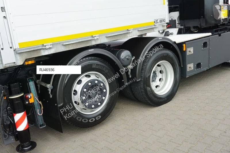 Traktor Iveco PK 42 002 SH-E