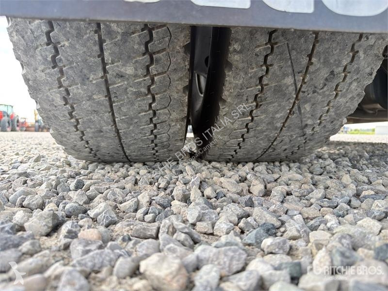 Cabeza tractora Iveco S-way 530