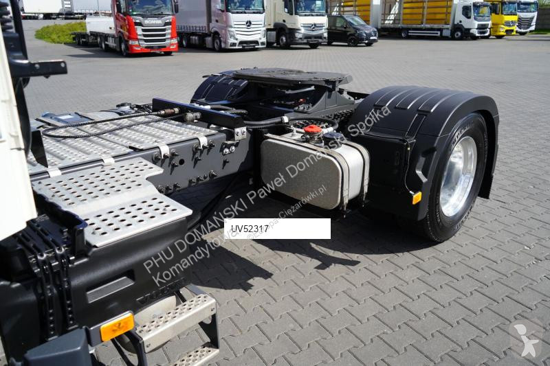 Tahač Volvo FM / 460 / E 6 / ACC / PEŁNY ADR /...