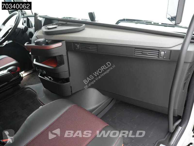 Volvo 700 FH 4X2 NEW! Retarder 2xTanks...
