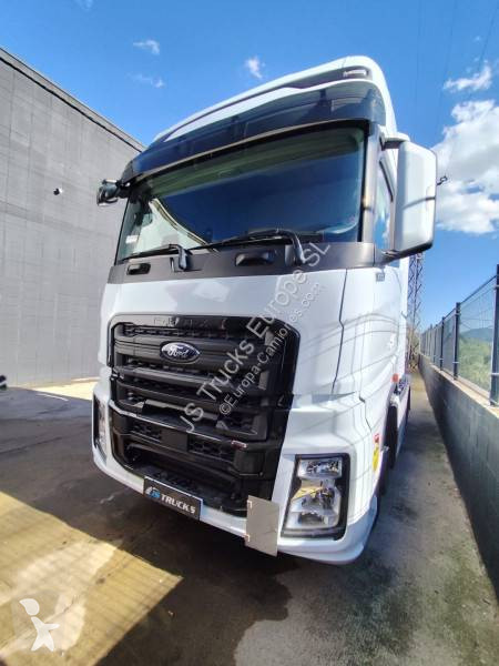 Ford 500 tractor unit
