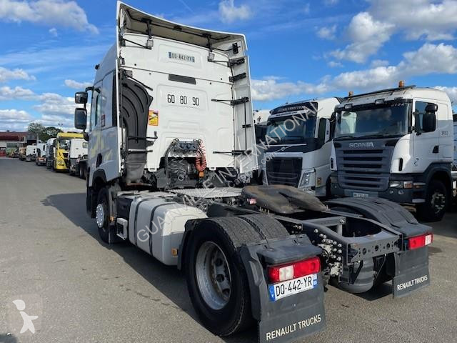 Trekker Renault 460 Gamme T