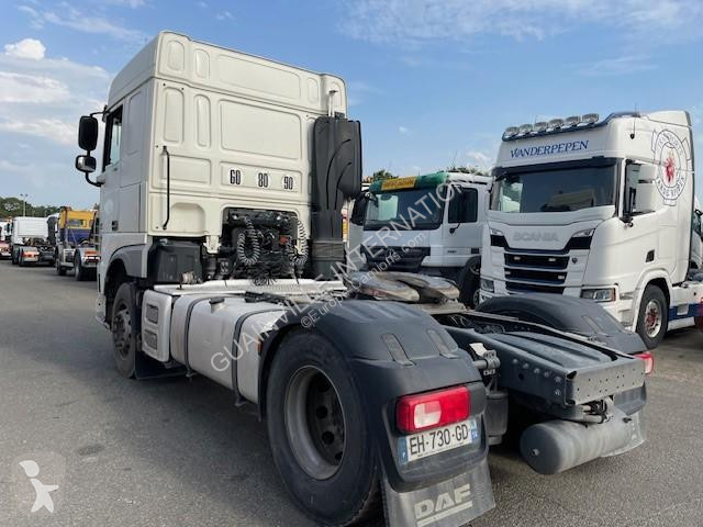 Traktor DAF 460