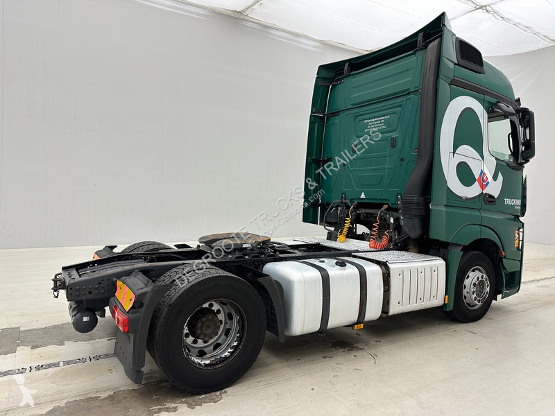 Traktor Mercedes 1945 BigSpace