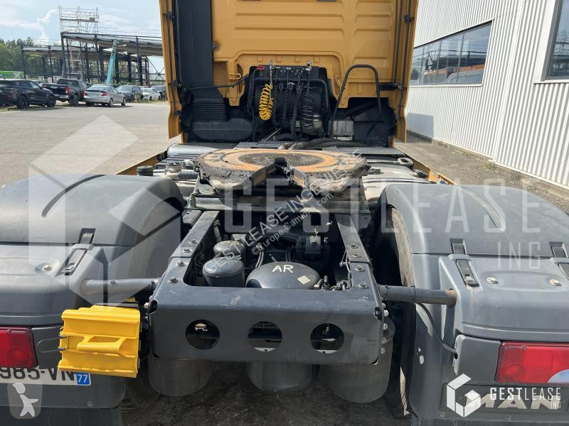 Tracteur MAN 18.680