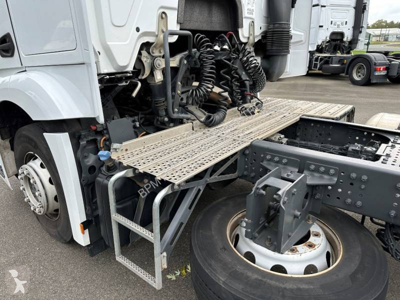 Traktor Mercedes