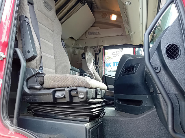 Traktor Iveco STRALIS AS440S46T/P