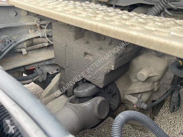 Traktor Renault 460 Gamme T
