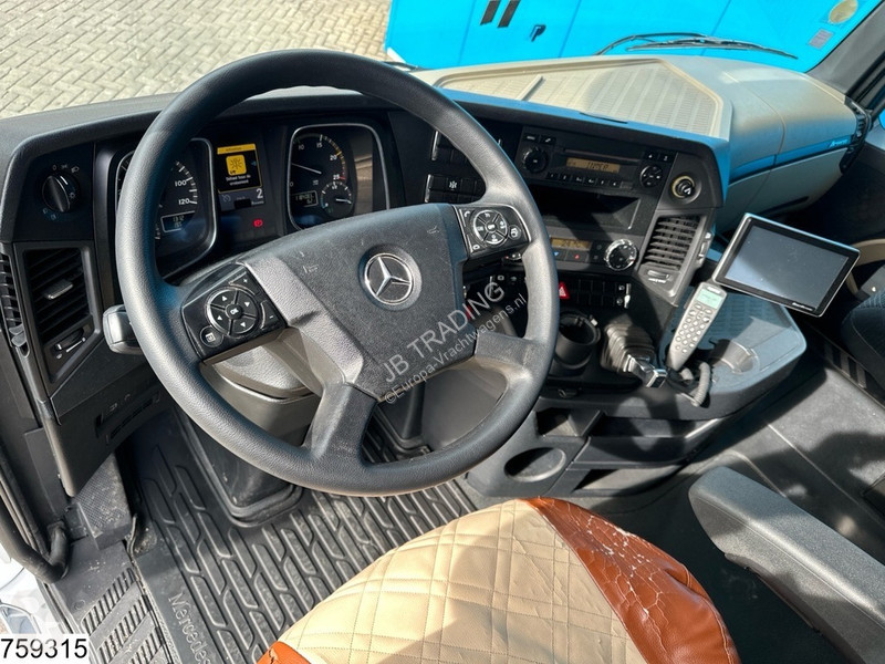 Trekker Mercedes 1845 EURO 6, PTO