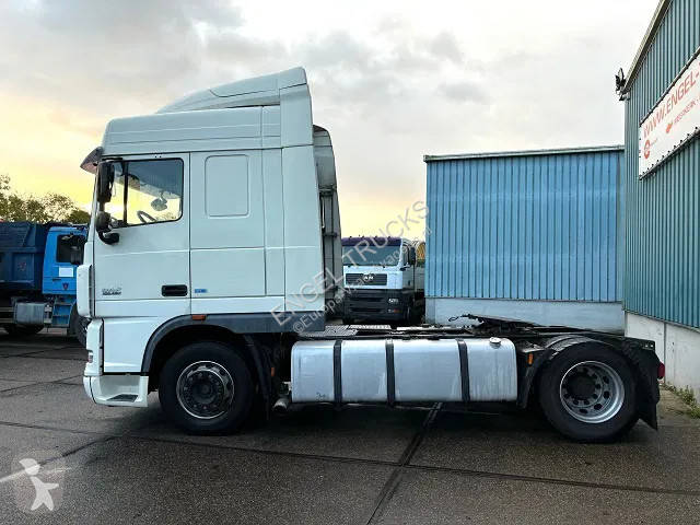 Tracteur DAF 105460 SPACECAB (ZF MANUAL GEARBOX...