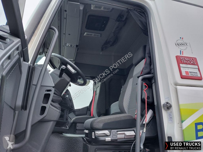 جرار Renault