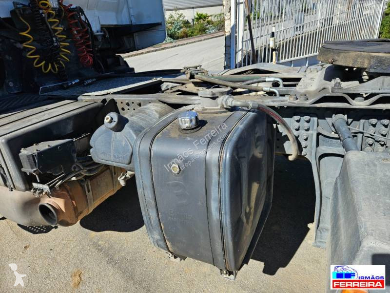 Traktor Iveco