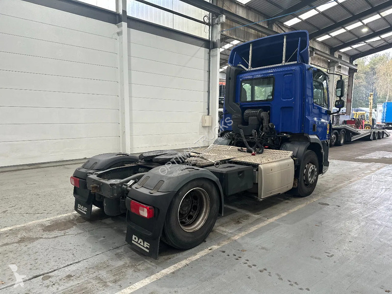 Traktor DAF 330