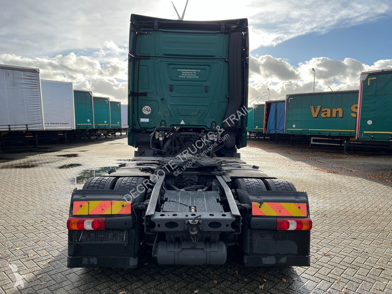 Trekker Mercedes 1845 Bigspace