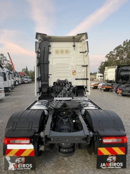 Traktor Volvo