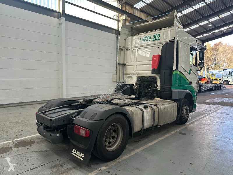 Traktor DAF 106460 SPACECAB