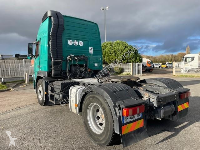 Tracteur Volvo 450