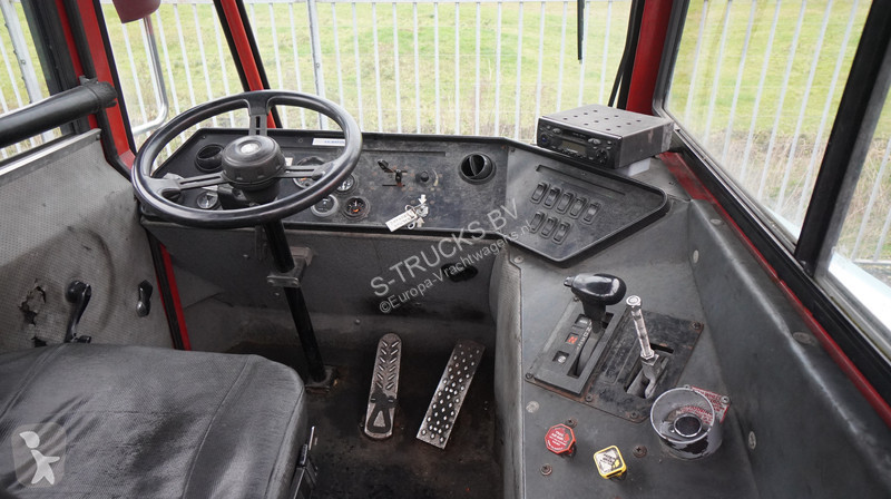 Traktor Kalmar TERMINAL TRUCK 25 KM