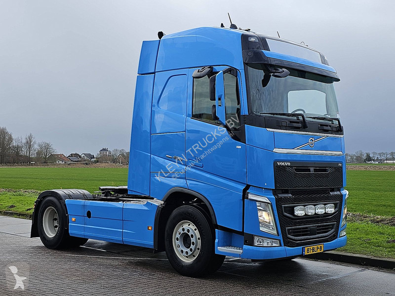 Trekker Volvo FH  PTO SKIRTS VEB+