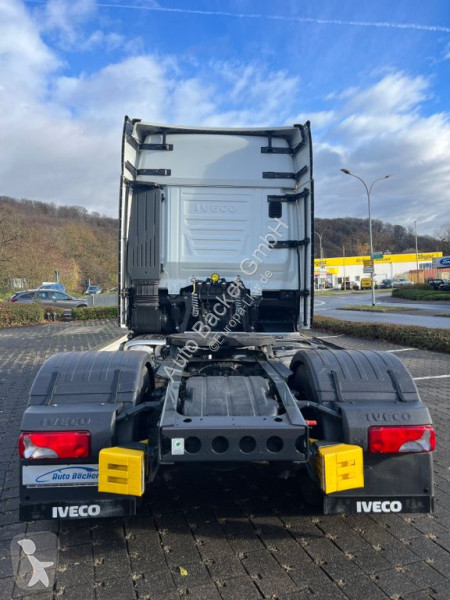 Tahač Iveco AS 440S48 / P S-Way