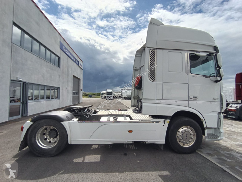 Tracteur DAF XF 530 FT