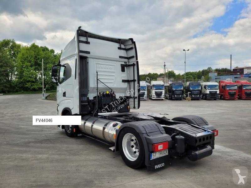 Traktor Iveco S-WAY 460 LNG/10 STUCK /MEGA...