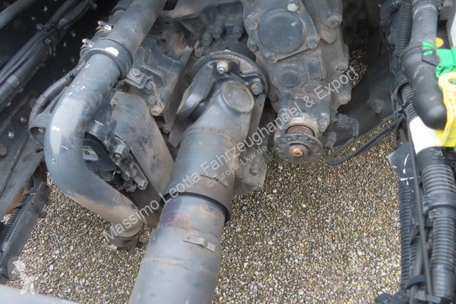 Traktor Iveco S-Way 480 Intarder FZ.106
