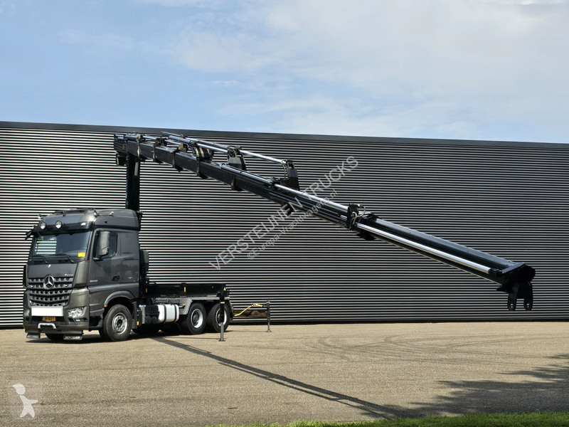 Tahač Mercedes 2658 6x4 / HMF 40 t/m - 21.3 mtr...