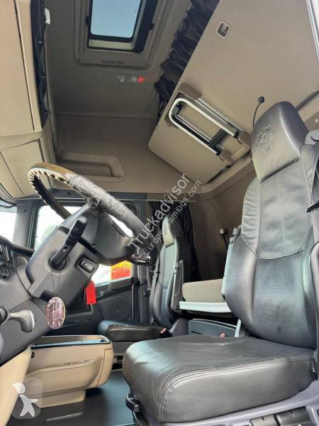 Scania 580 tractor unit