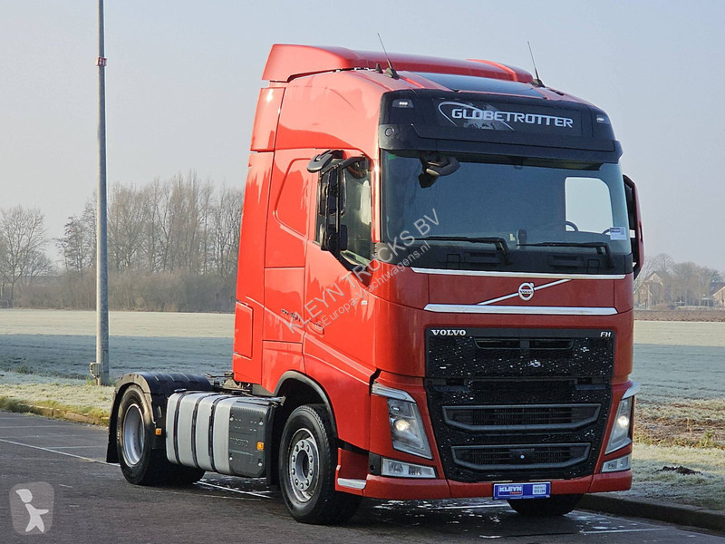 Trekker Volvo FH  XENON 2X TANK VEB+