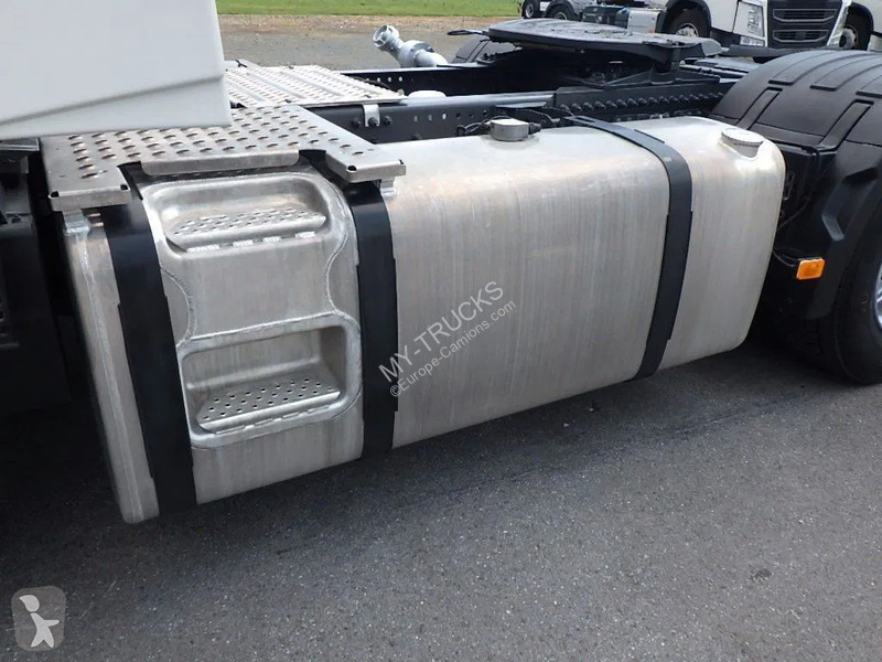 Traktor Volvo 500 Globetrotter XL 4x2 | Leasing