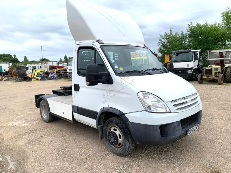 Traktor Iveco  35s18 PR SREM