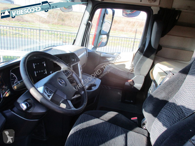 Tahač Mercedes ACTROS 963-4-D