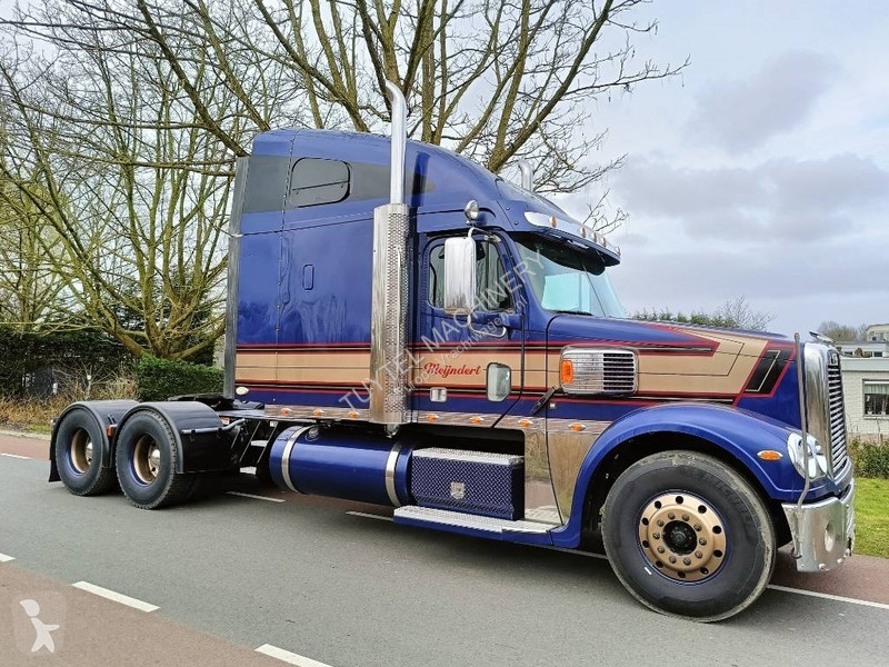Traktor Freightliner 500 hp caterpillar truck...