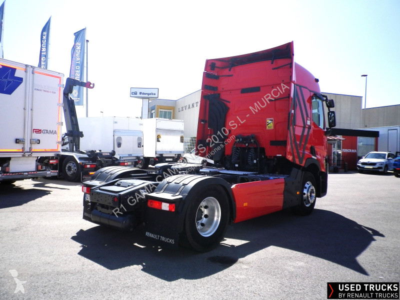 Traktor Renault