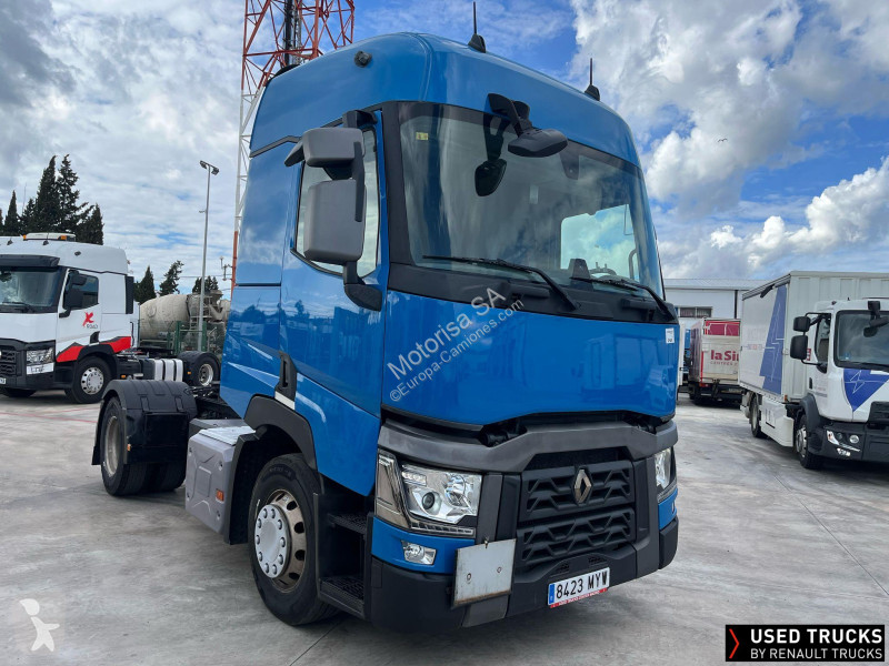 Traktor Renault