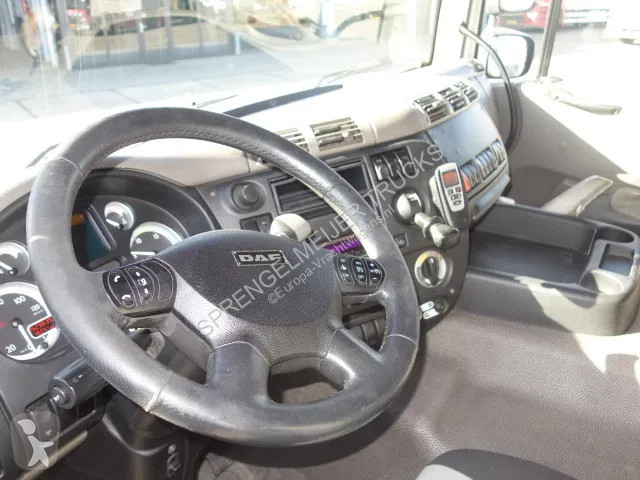 Tracteur DAF 410